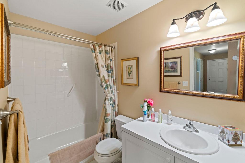 43 Summerfield Lane #43, Aquebogue, New York image 11