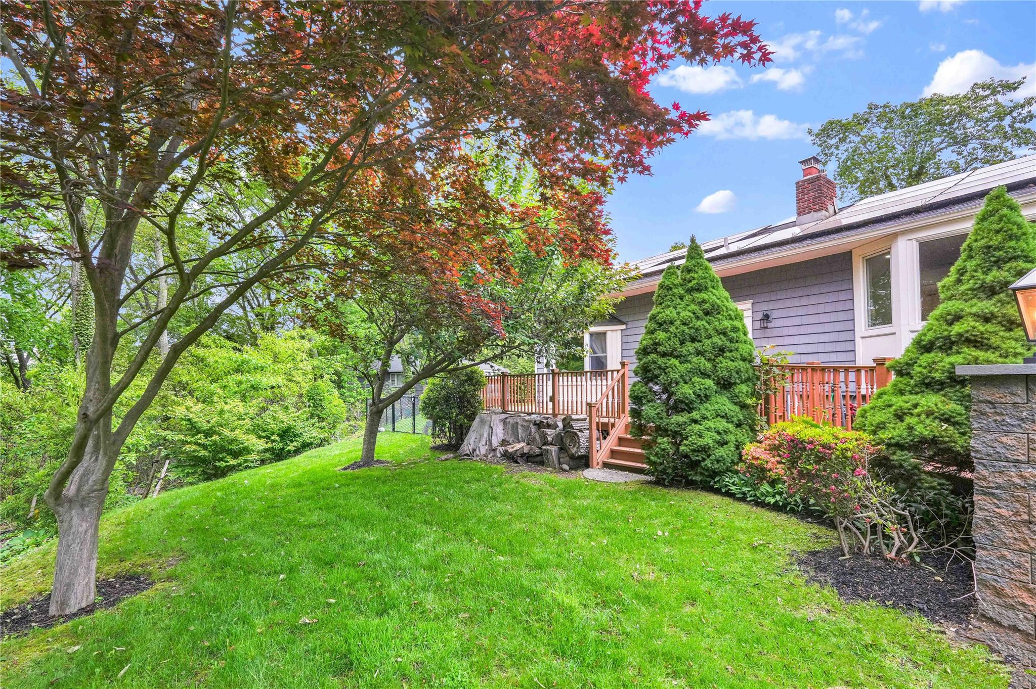 69 Bankside Drive, Centerport, New York image 44