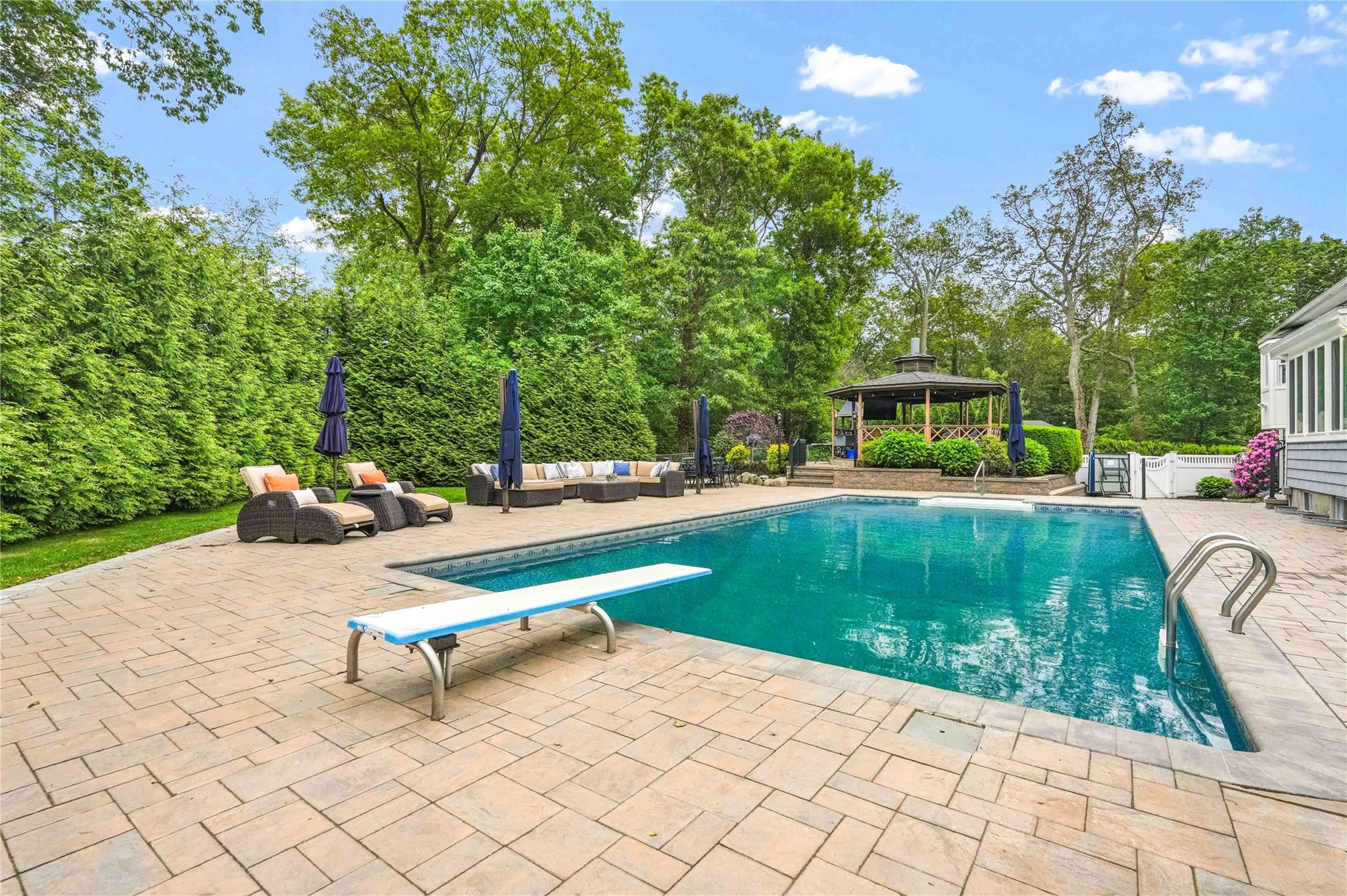 69 Bankside Drive, Centerport, New York image 39