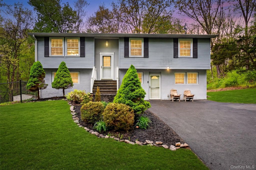 Photo of 79 Wendy Drive, Poughquag, NY 12570 (MLS # 1000231)