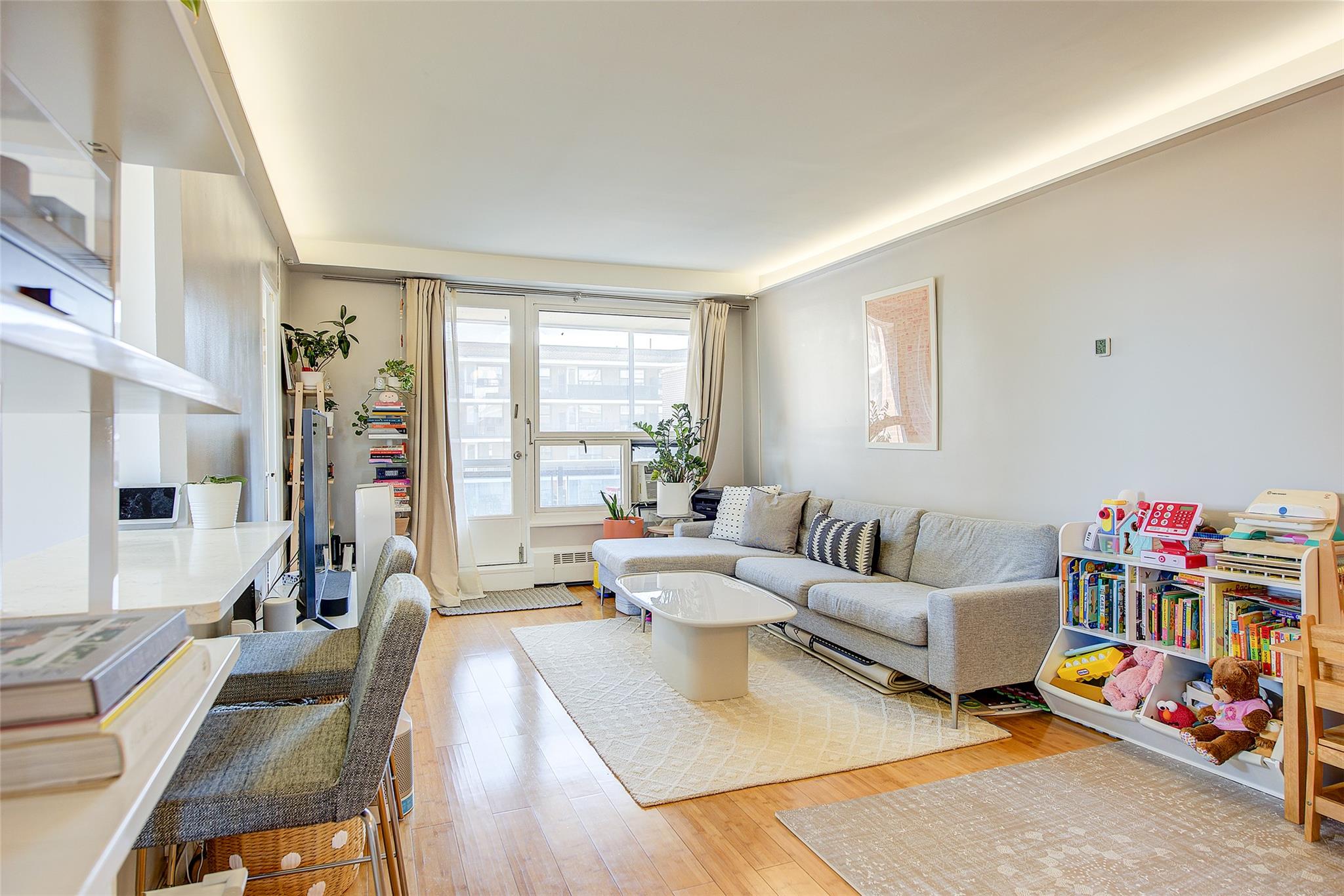 98-20 62nd Drive #15H, Rego Park, New York image 4