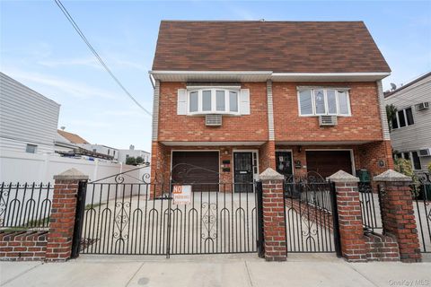 Multifamily For Sale - 67-37 79th Street<br/> Middle Village, NY 11379