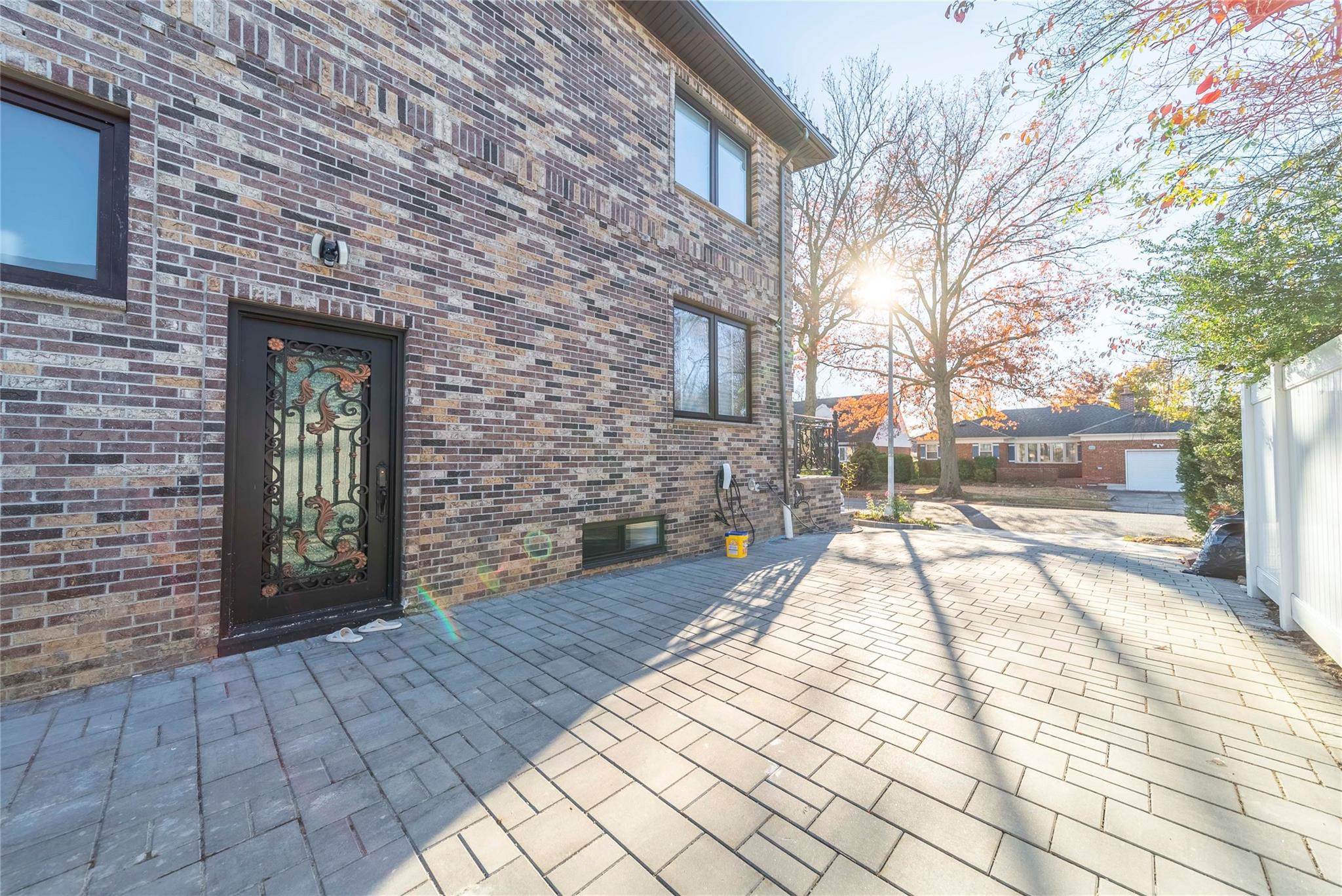 63-41 252nd Street, Little Neck, New York image 4