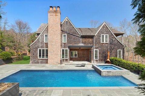 1280 Noyack Path Water Mill NY 11976