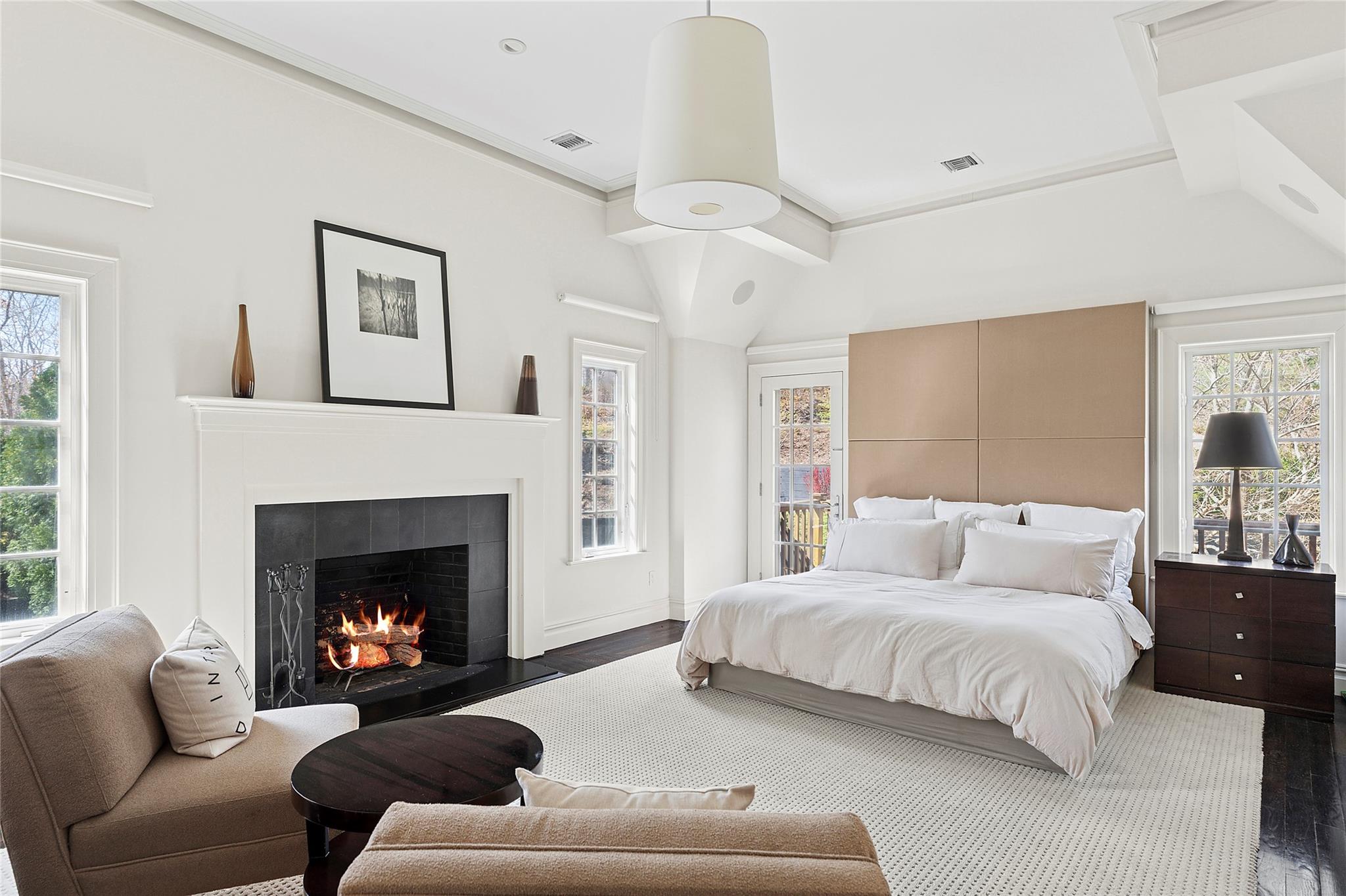1280 Noyack Path, Water Mill, New York image 12