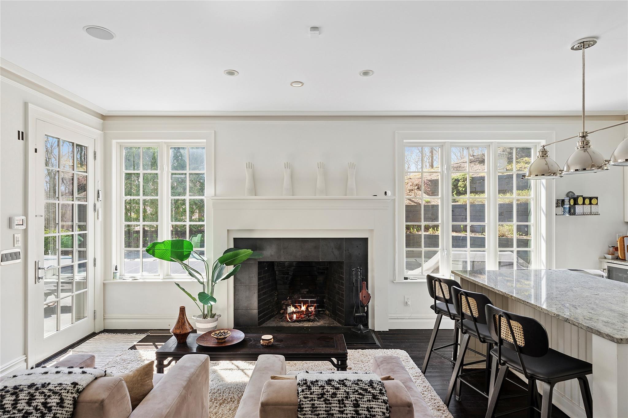 1280 Noyack Path, Water Mill, New York image 11