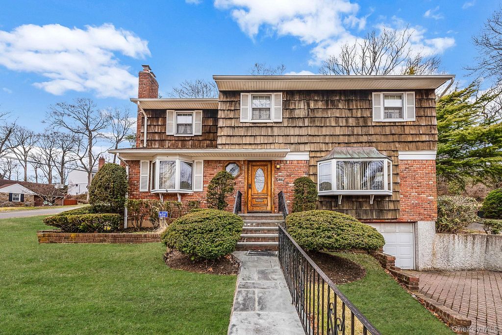 Photo of 46 Anita Place, Farmingdale, NY 11735 (MLS # 978460)