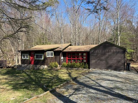 28 W Tusten Place Bethel NY 12720