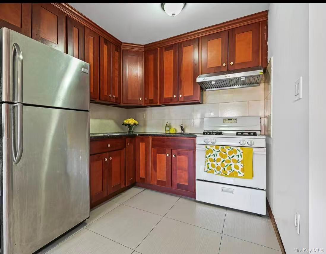 8409 Queens Boulevard 4B