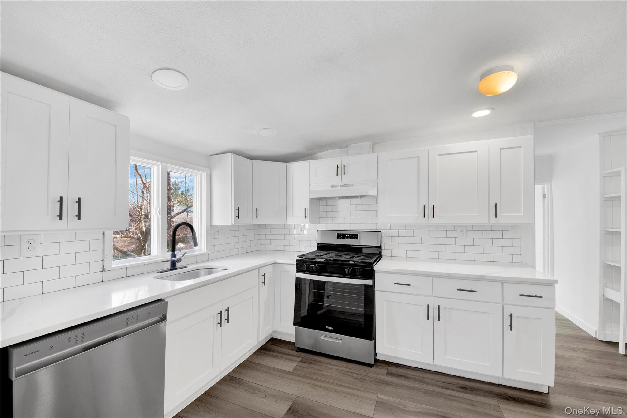 690 Gipsy Trail Road