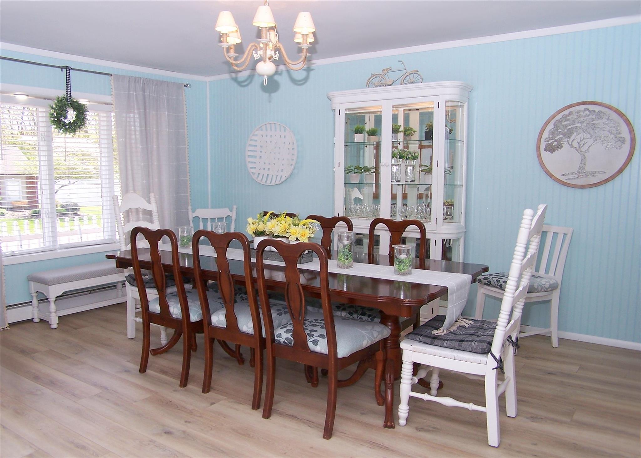 79 Live Oak Drive, Holbrook, New York image 4