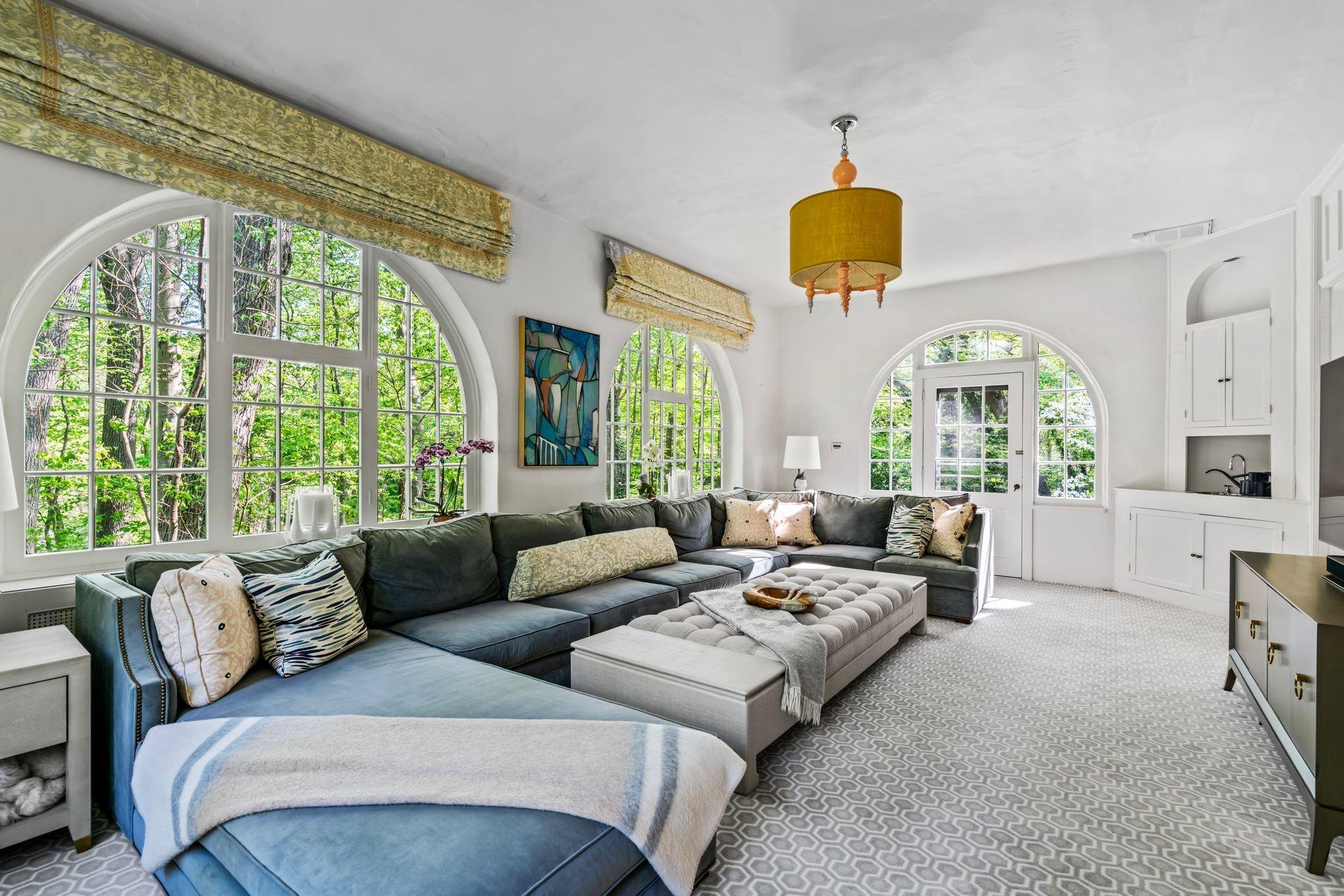 770 Chicken Valley Road, Locust Valley, New York image 10