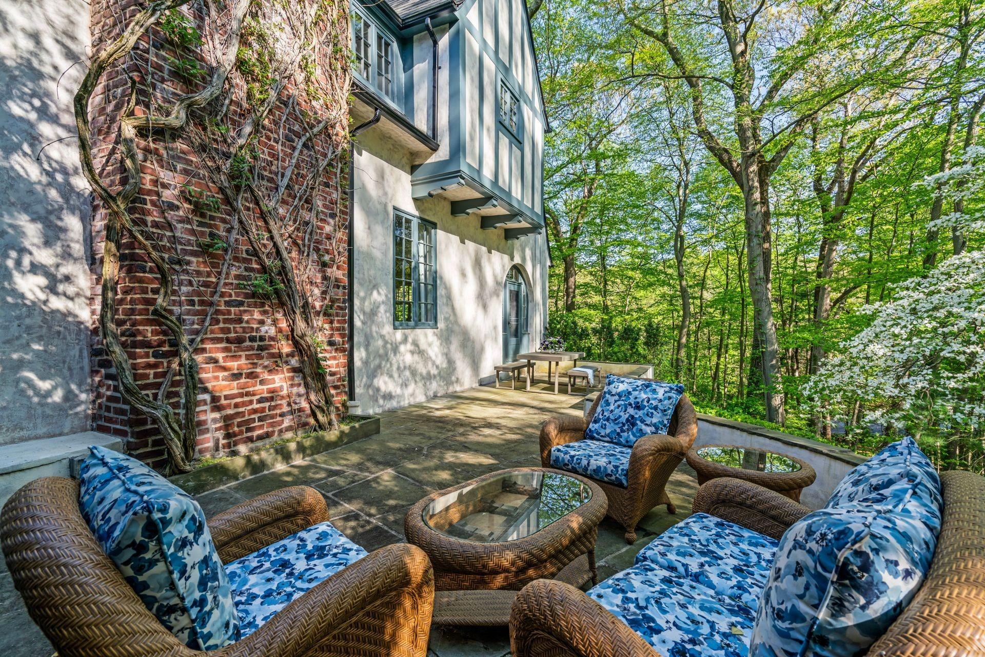 770 Chicken Valley Road, Locust Valley, New York image 43