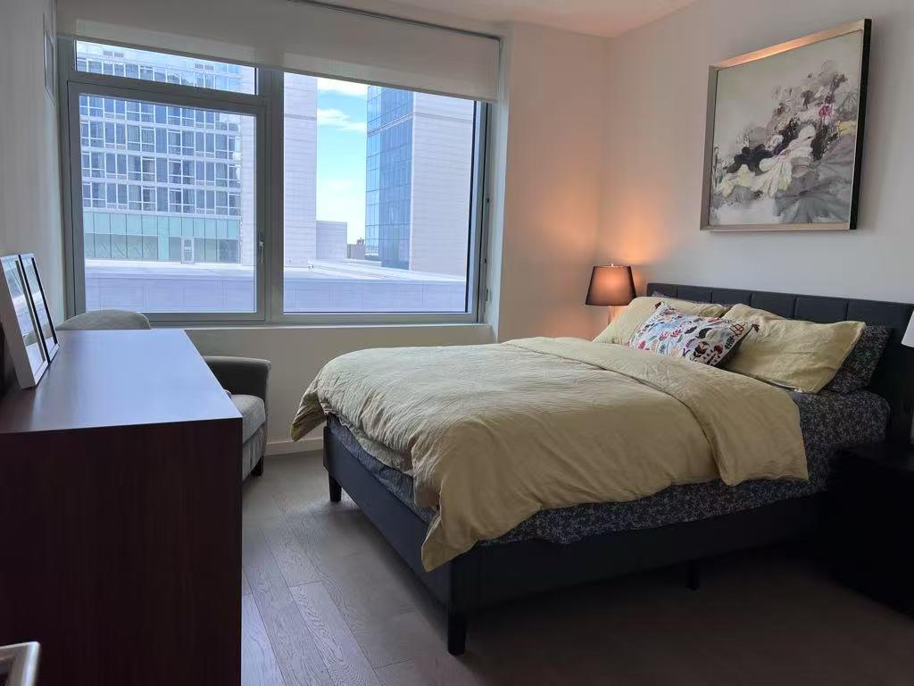133-27 39th Avenue 8*