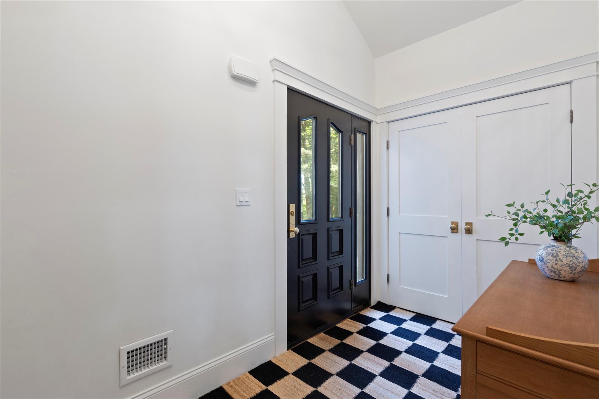 41 Carla Lane, Irvington, New York image 4