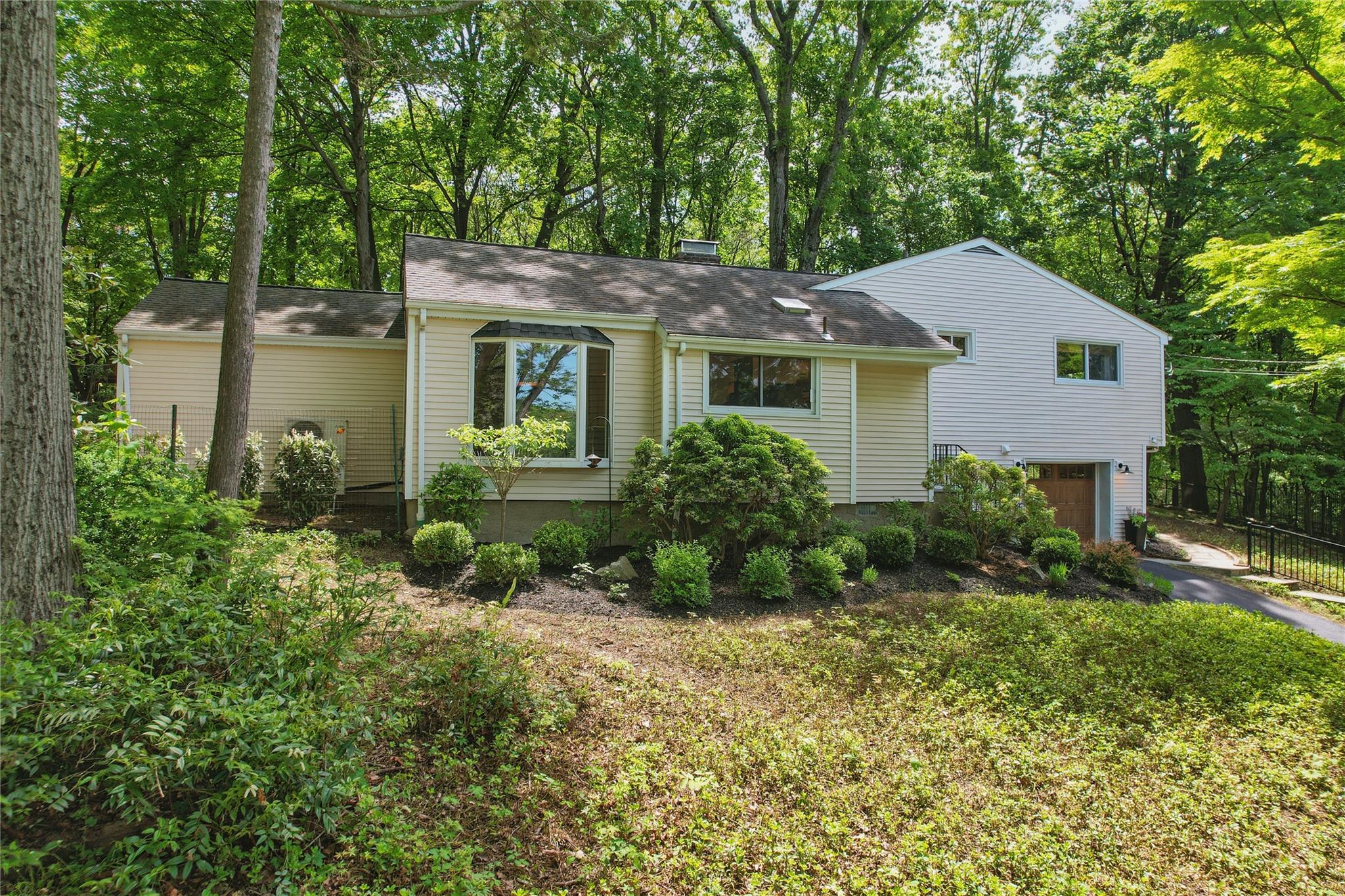 41 Carla Lane, Irvington, New York image 29