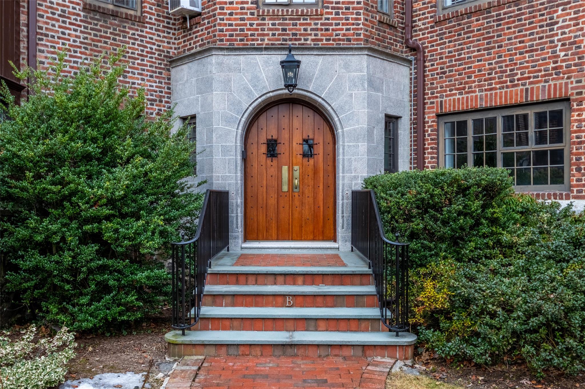 6 Davis Avenue #B12, Rye, New York image 4