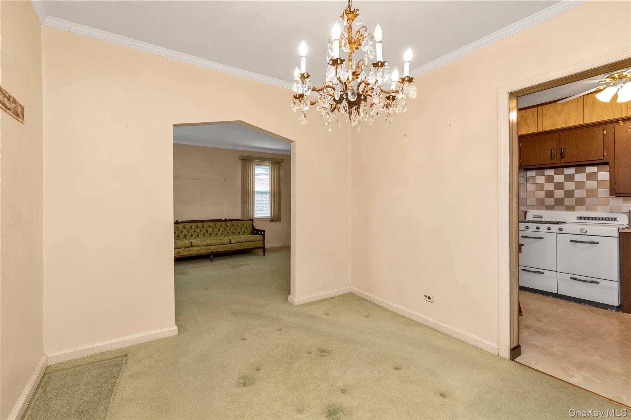 215 Sheridan Boulevard