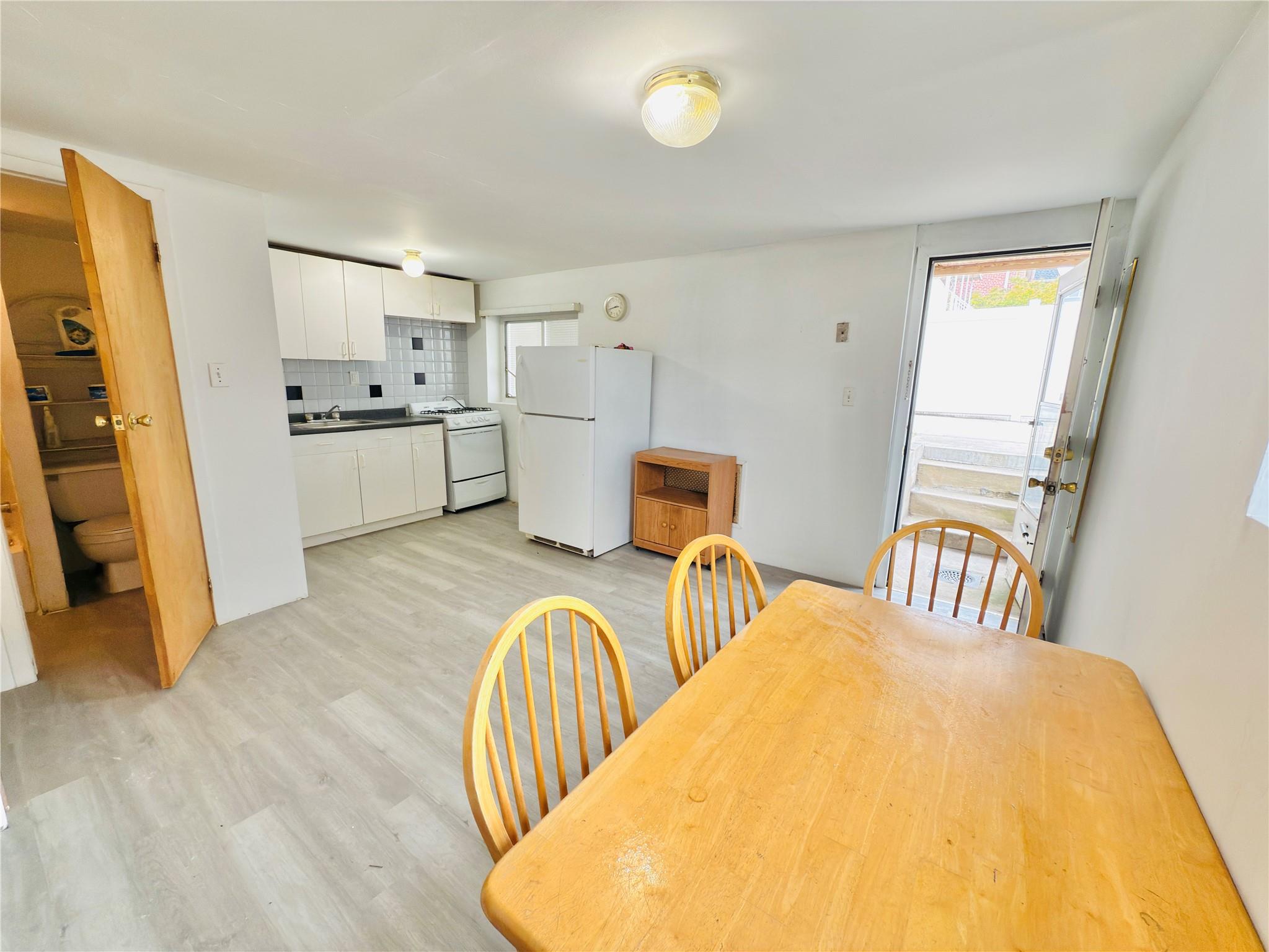 2943 Waterbury Avenue, Bronx, New York image 20