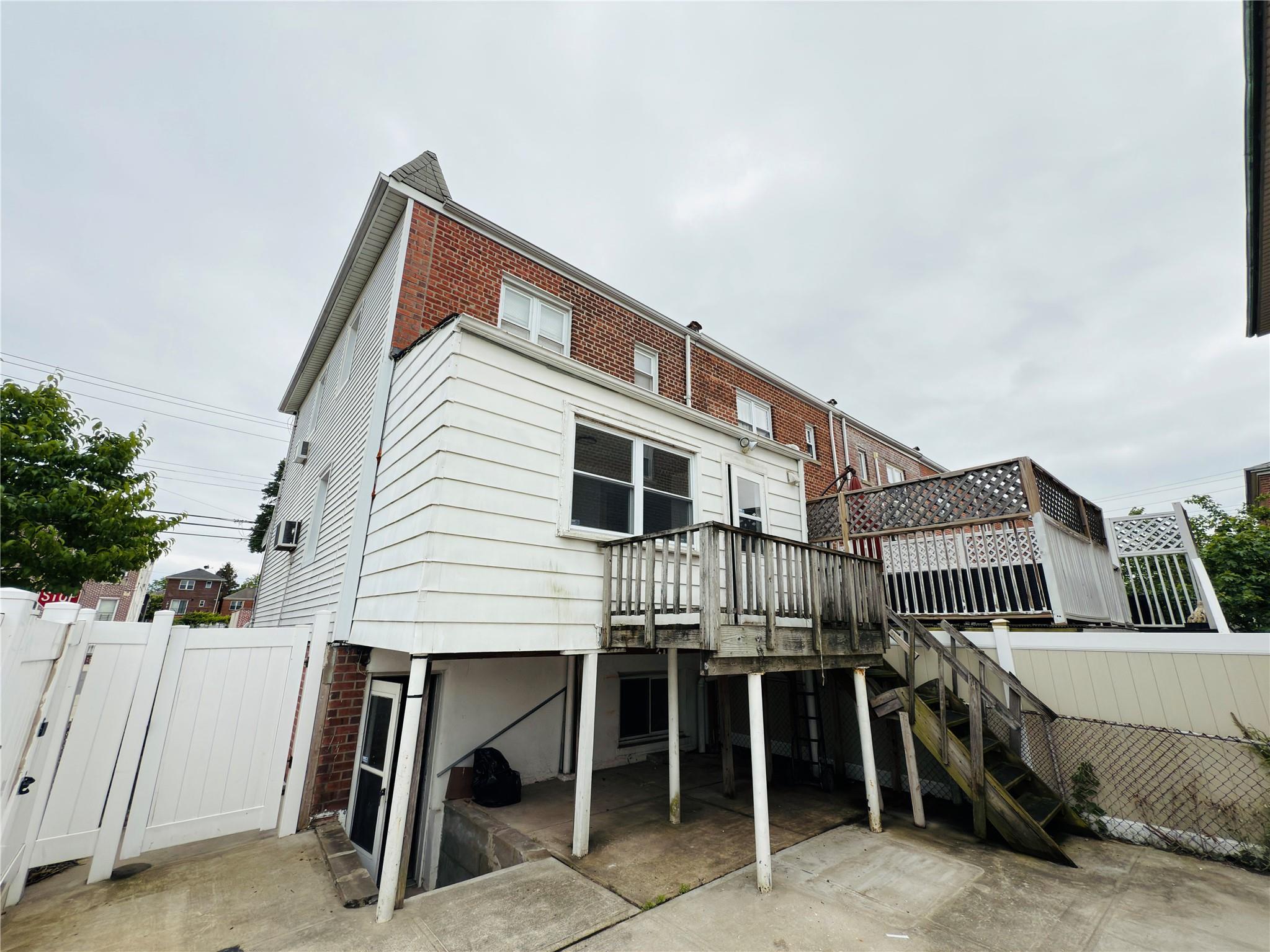 2943 Waterbury Avenue, Bronx, New York image 31