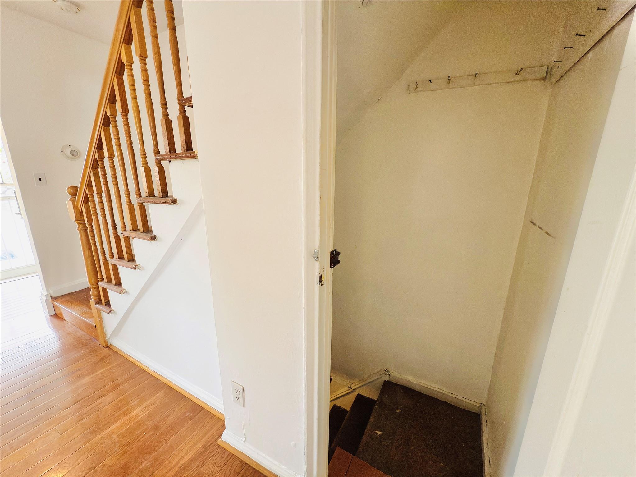 2943 Waterbury Avenue, Bronx, New York image 6