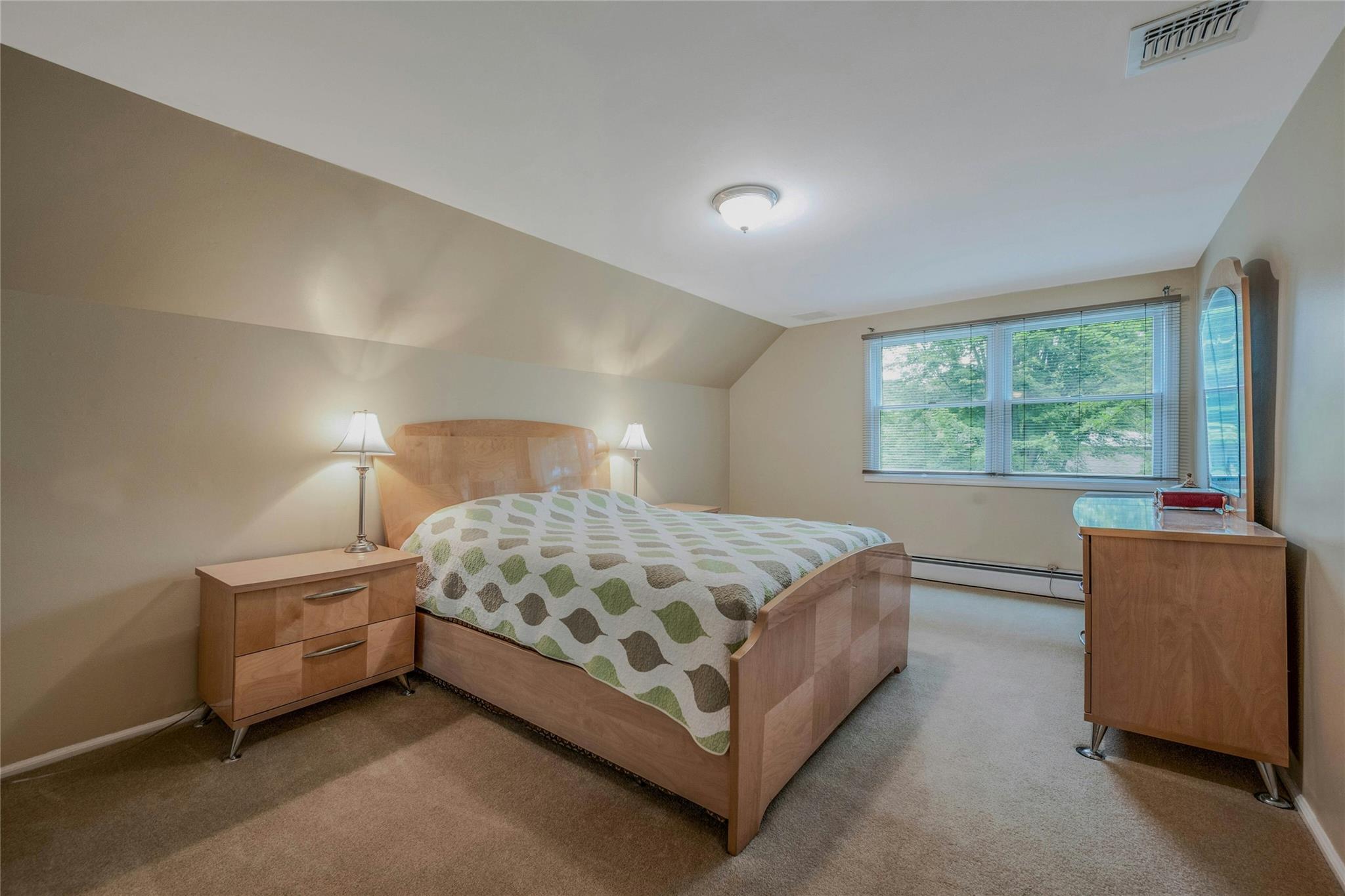 32 Robinhood Lane, East Setauket, New York image 36