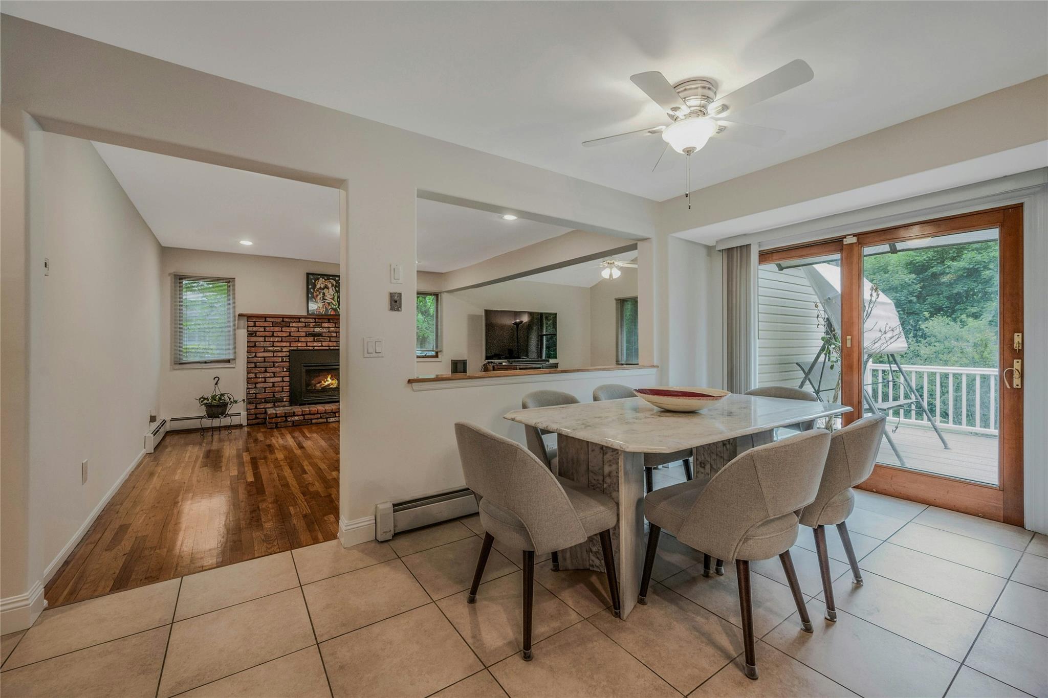 32 Robinhood Lane, East Setauket, New York image 14