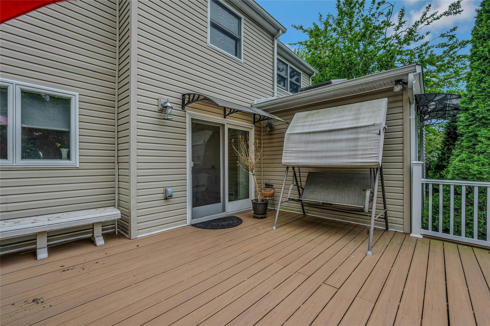 32 Robinhood Lane, East Setauket, New York image 43