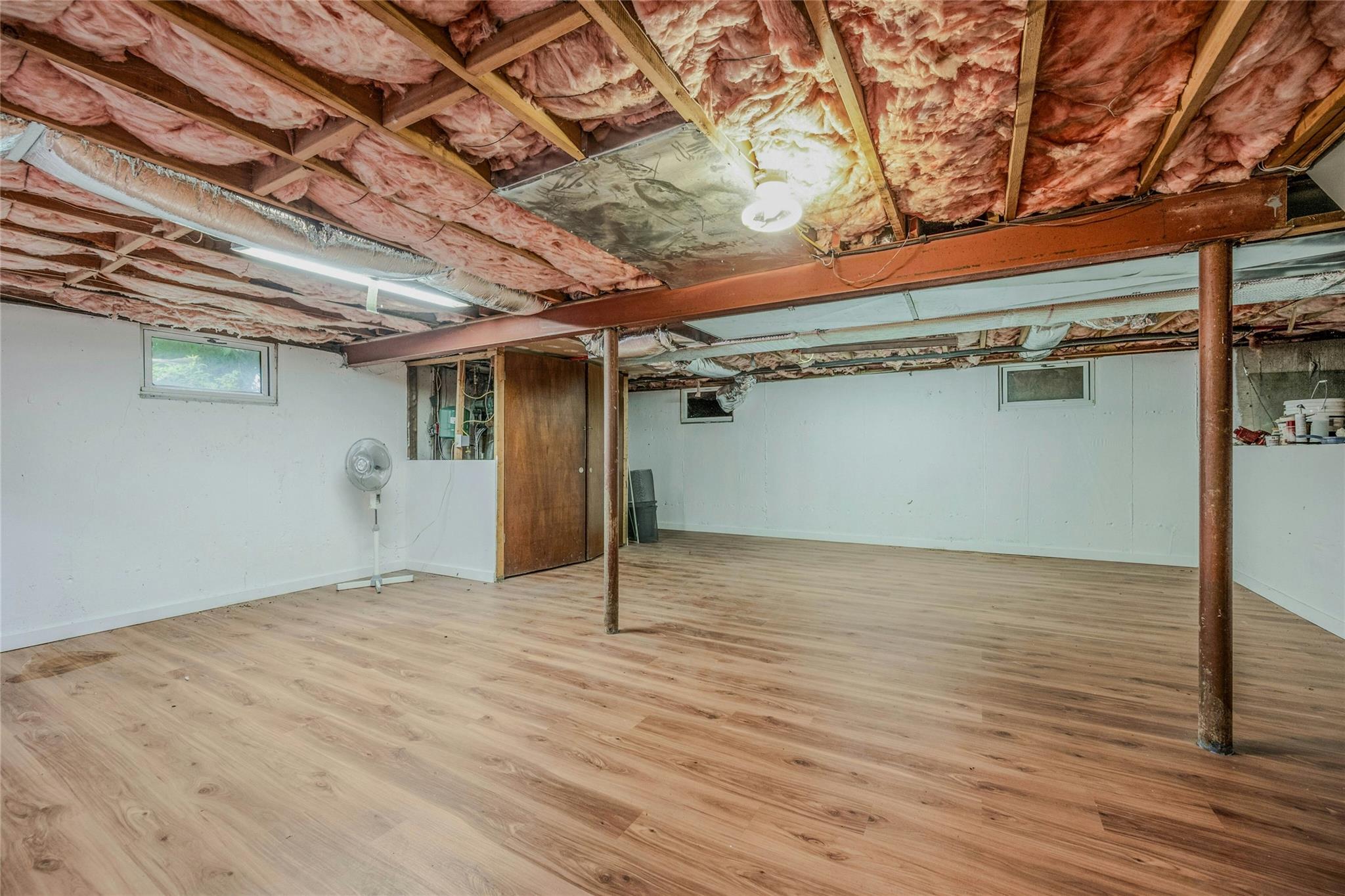 32 Robinhood Lane, East Setauket, New York image 37