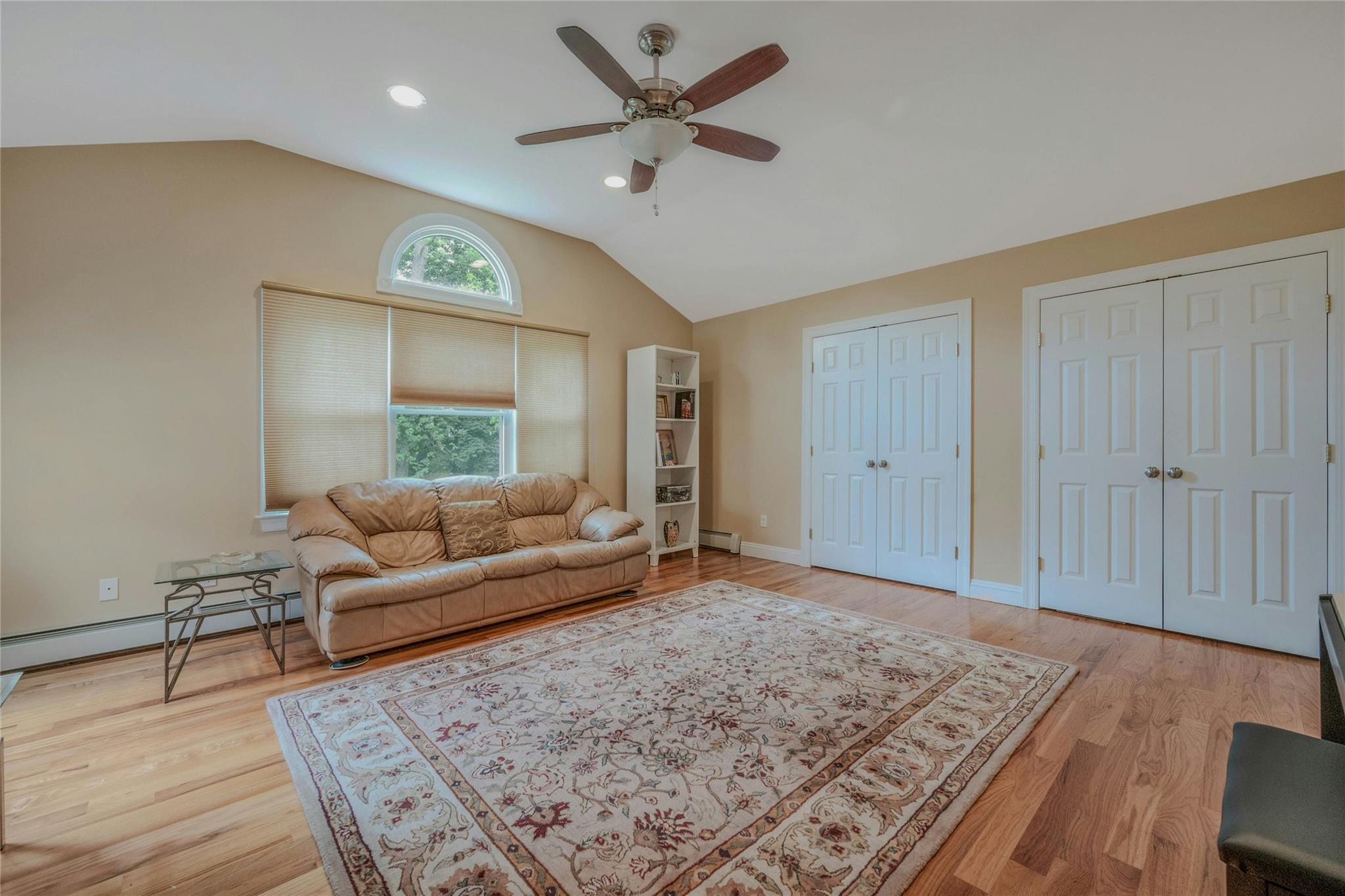 32 Robinhood Lane, East Setauket, New York image 21