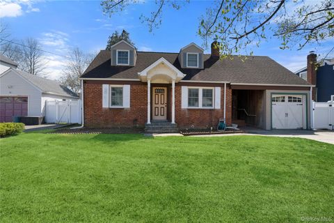 146 Ontario Avenue Massapequa NY 11758