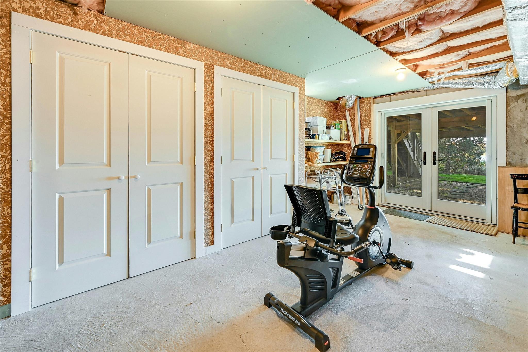 8095 Soundview Avenue, Southold, New York image 24