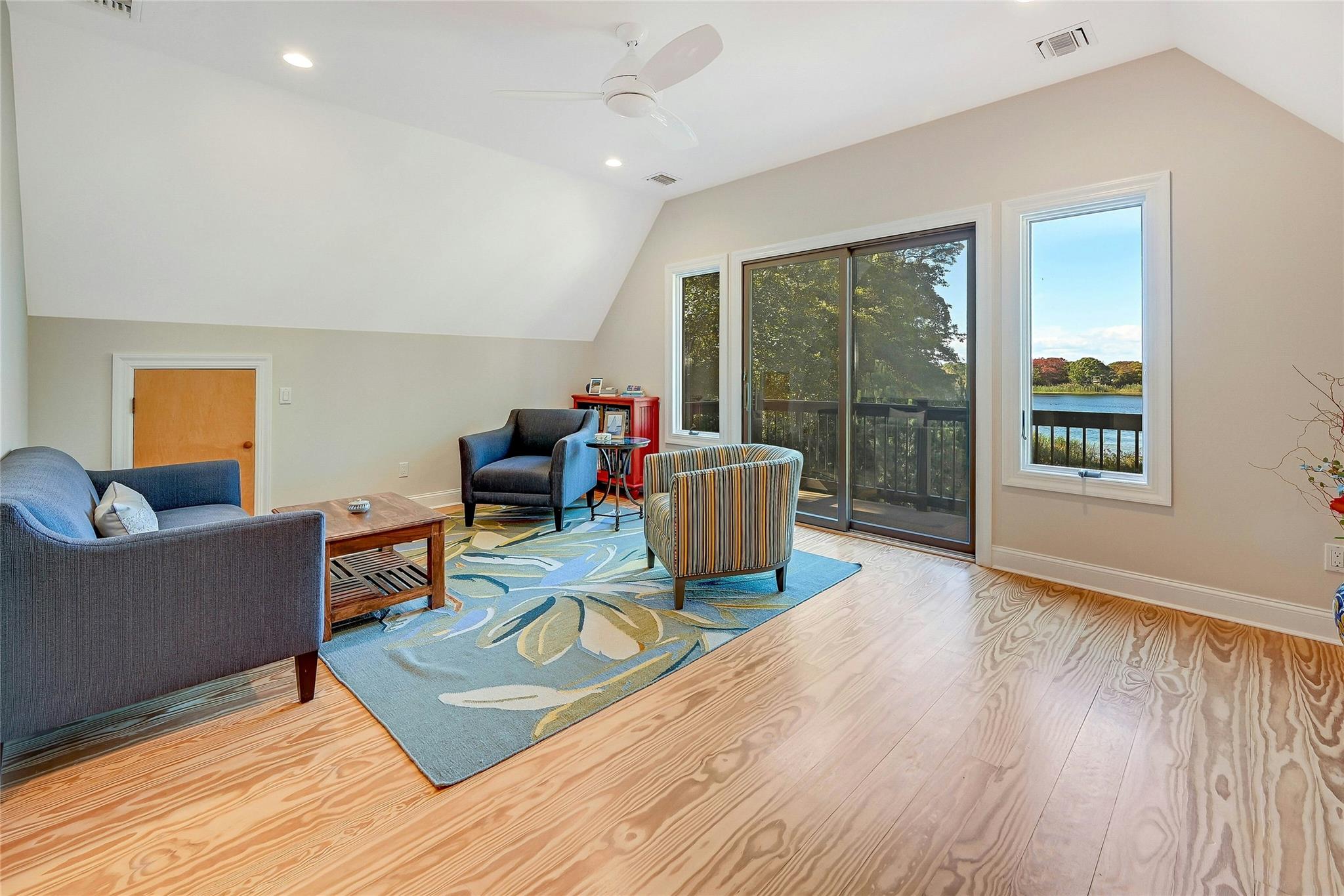 8095 Soundview Avenue, Southold, New York image 13