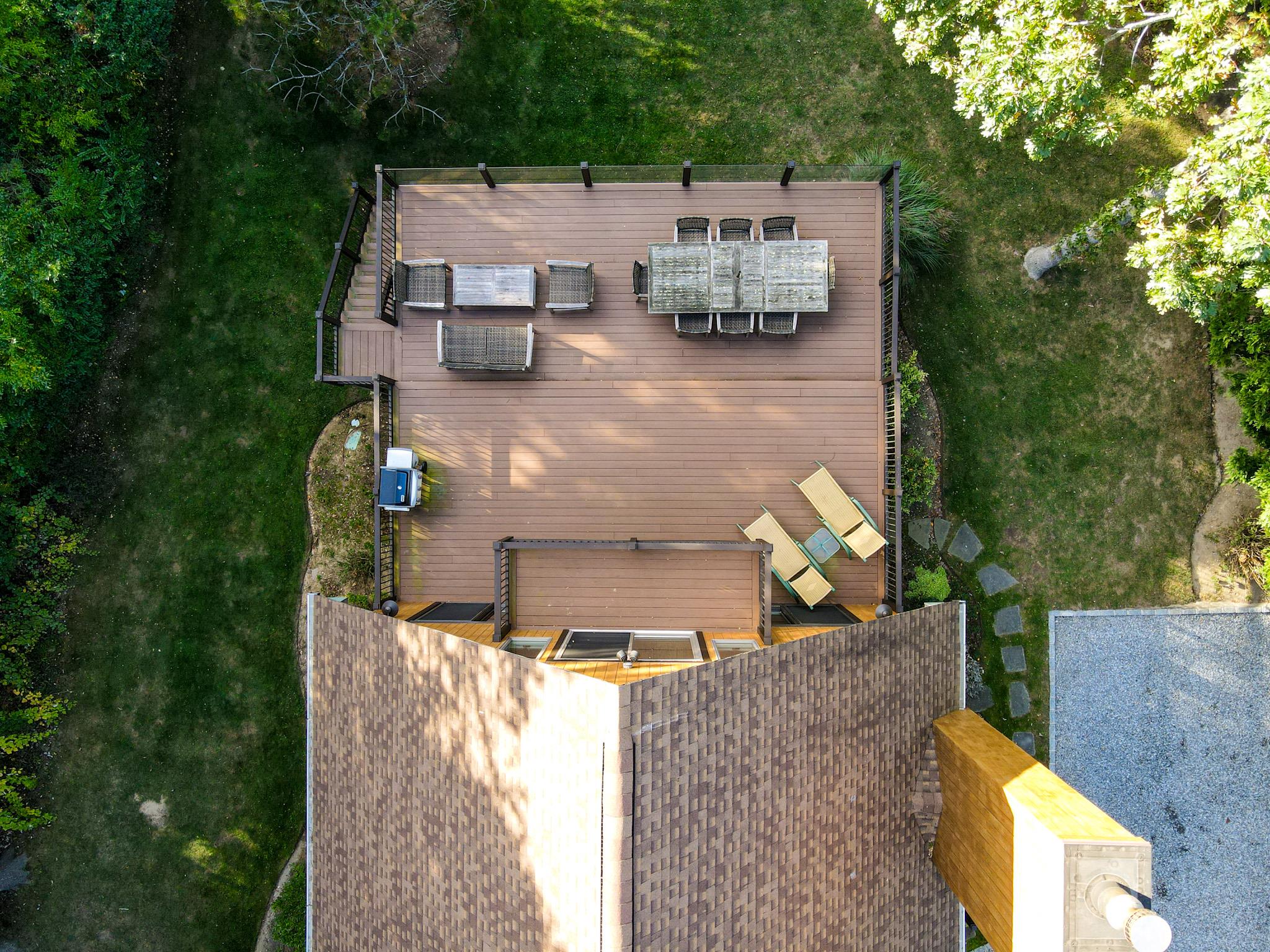 8095 Soundview Avenue, Southold, New York image 21