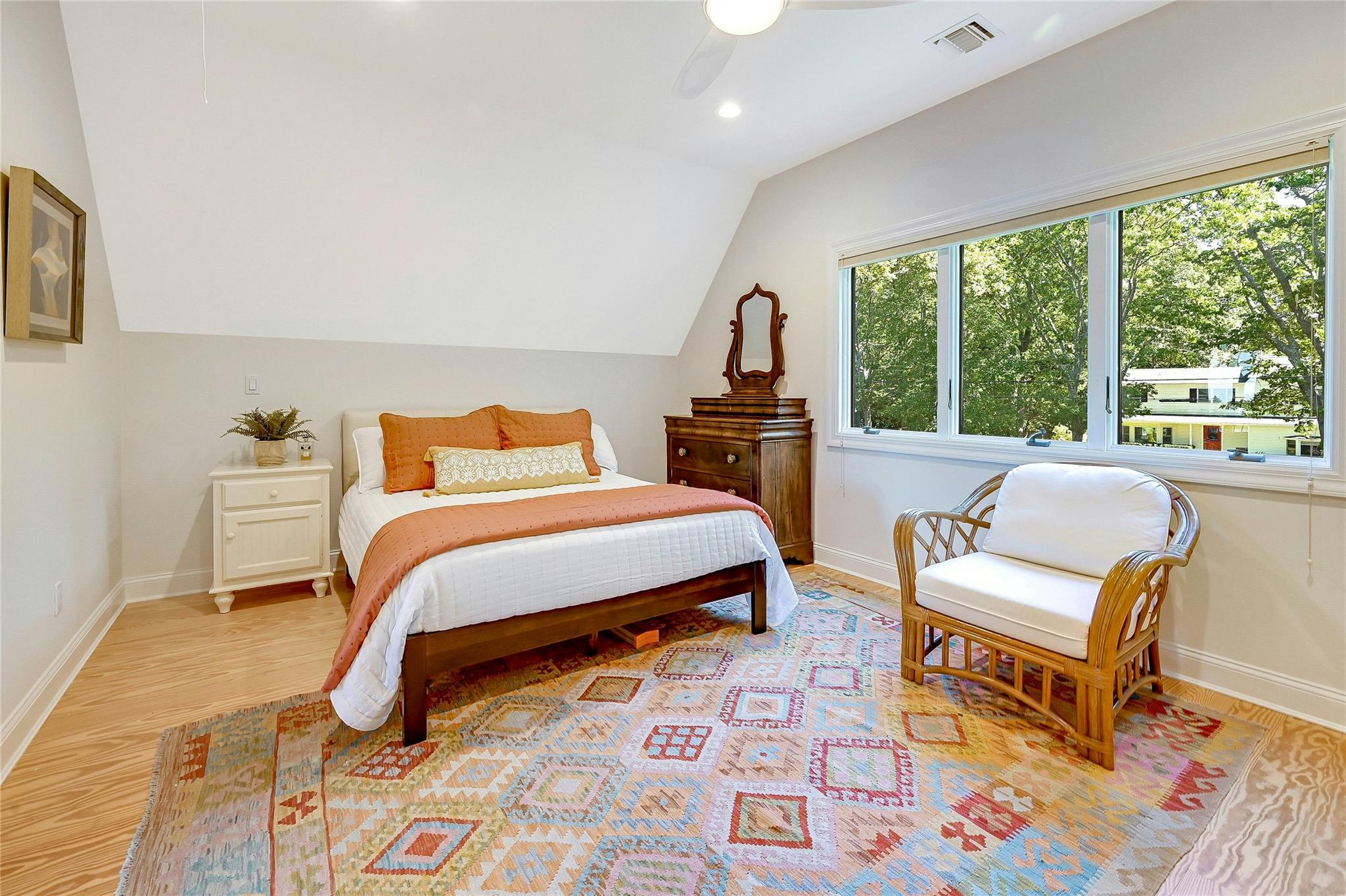 8095 Soundview Avenue, Southold, New York image 9