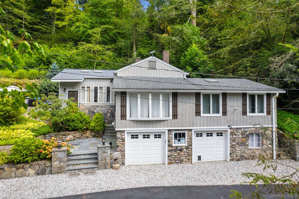 Photo of 43 Laurel Road, South Salem, NY 10590 (MLS # 1041674)