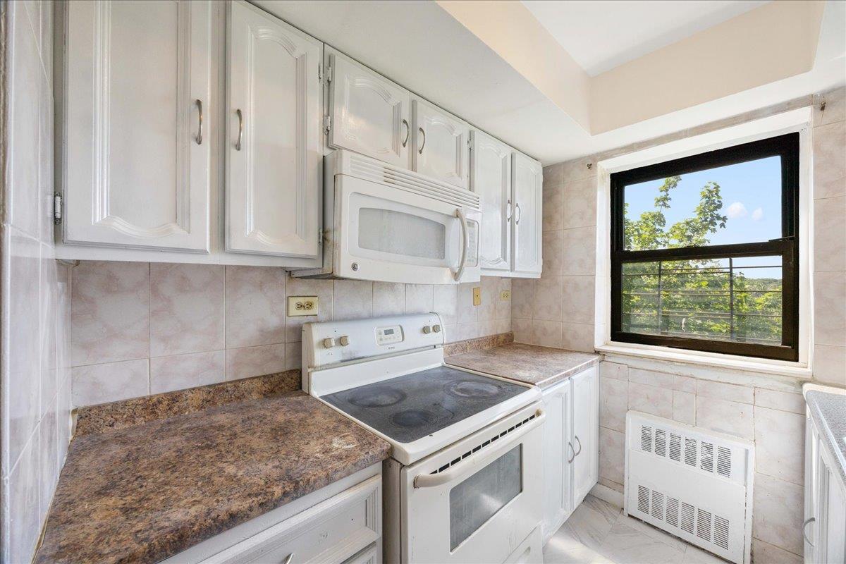 2545 Sedgwick Avenue #3B, Bronx, New York image 11