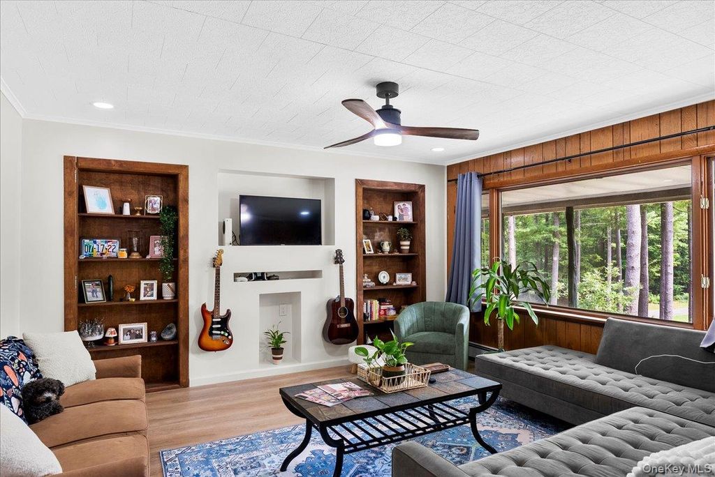 Photo of 24 Alpine Drive, Cairo, NY 12473 (MLS # 1028987)