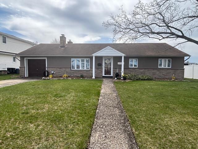 41 W Santa Barbara Road, Lindenhurst, New York image 1