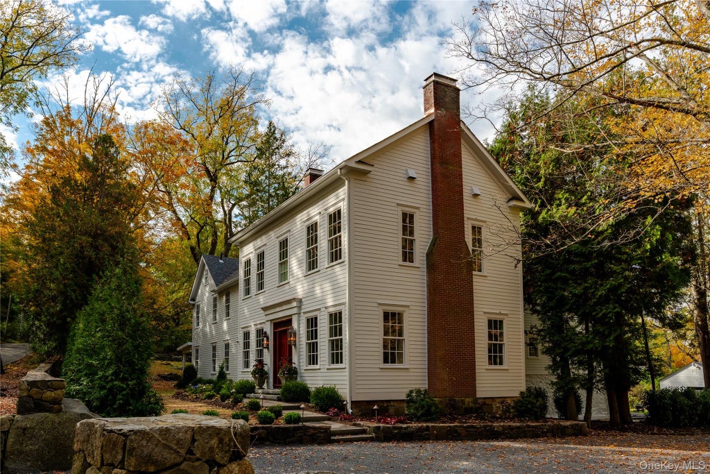 Photo of 126 McLain Street, Bedford Corners, NY 10549 (MLS # 1063259)