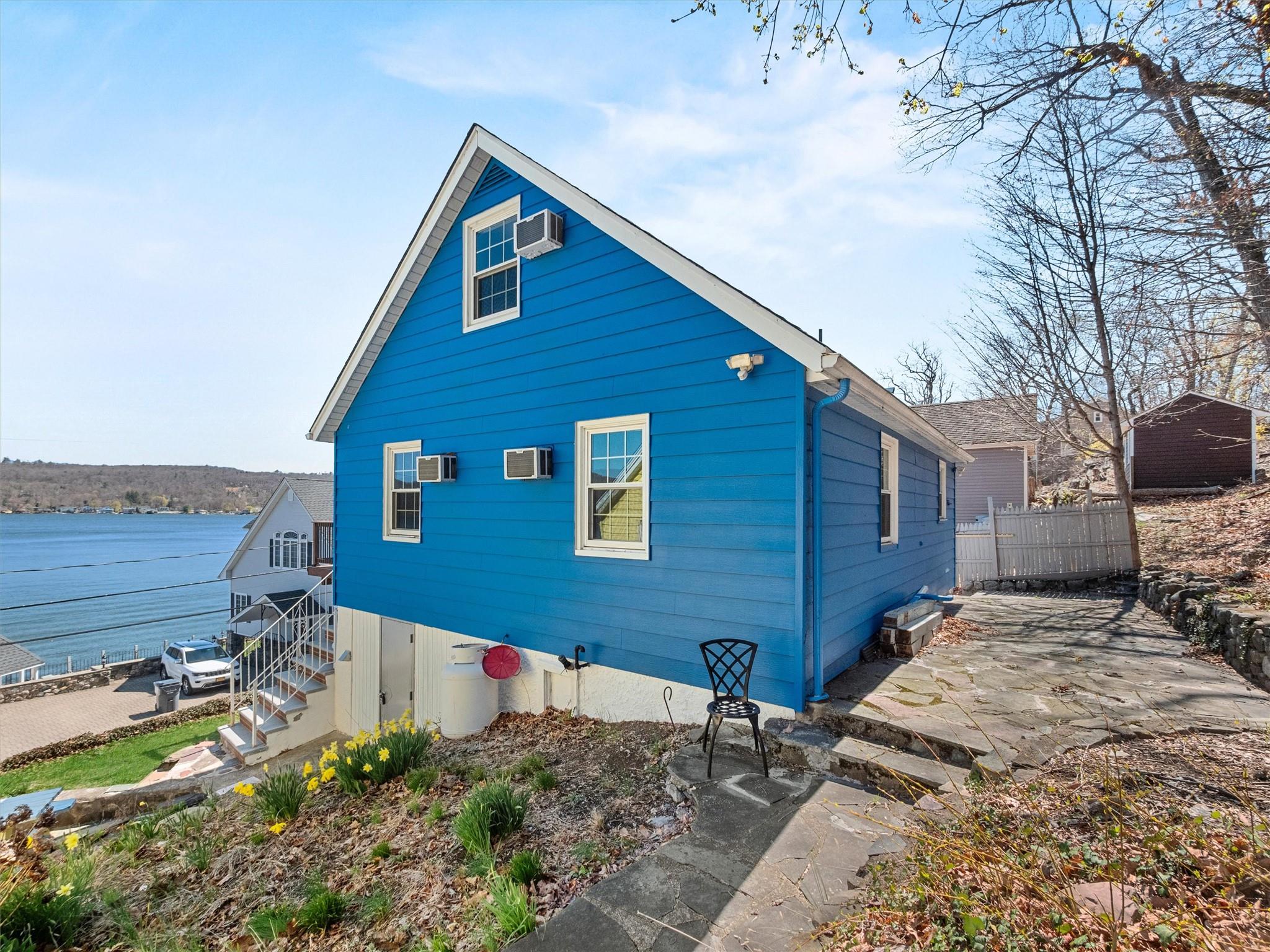 107 Lake Shore Road, Greenwood Lake, New York image 6
