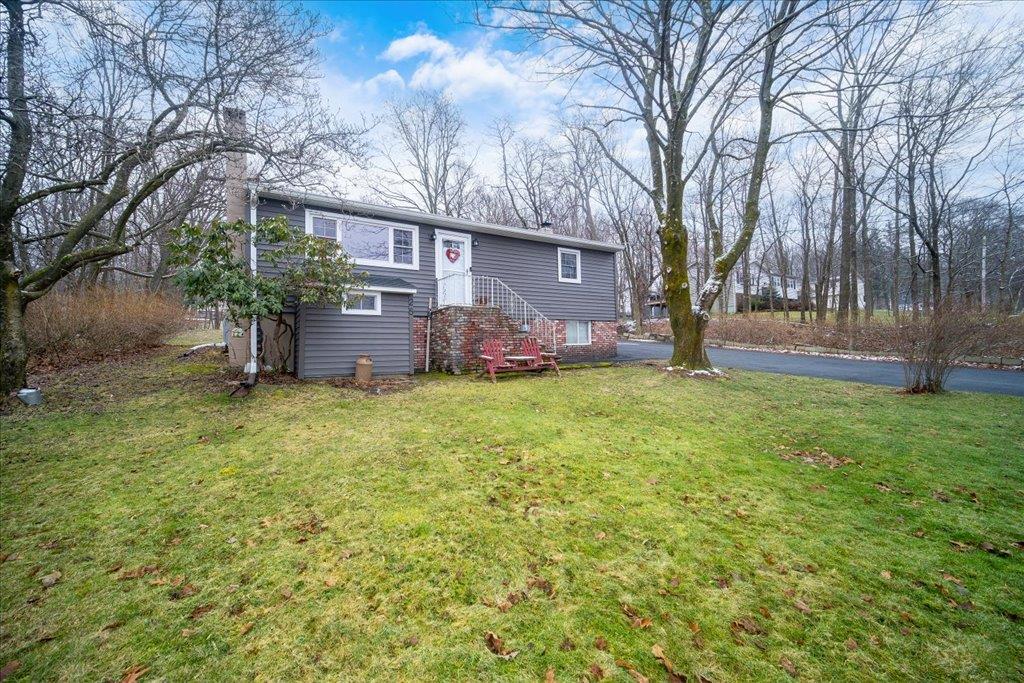 25 Laura Road, Monroe, New York image 2