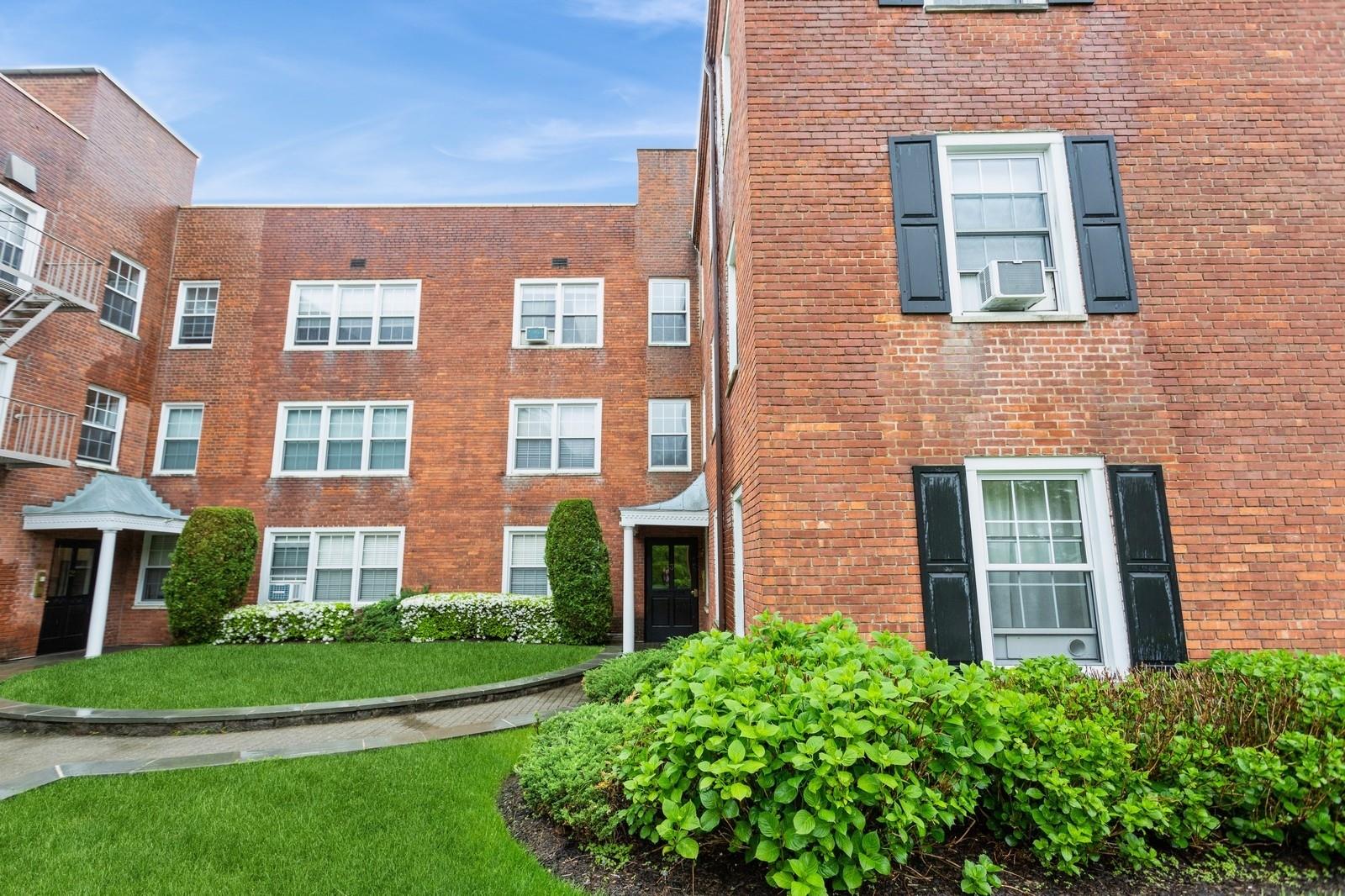 1815 Palmer Avenue #3K, Larchmont, New York image 6