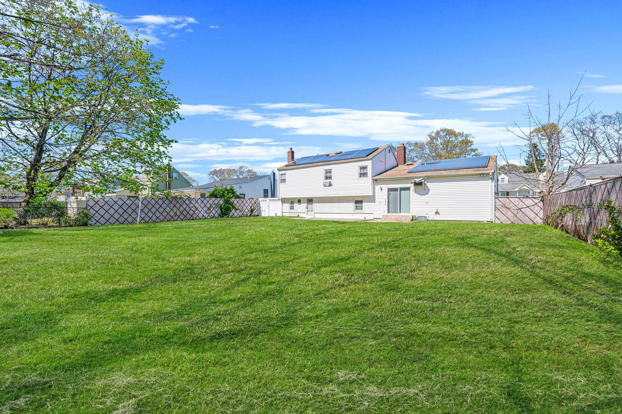 457 N Alleghany Avenue, Lindenhurst, New York image 31
