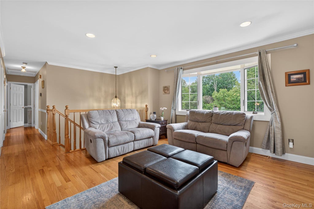 Photo of 5 Columbia Circle, Highland Mills, NY 10930 (MLS # 1054281)
