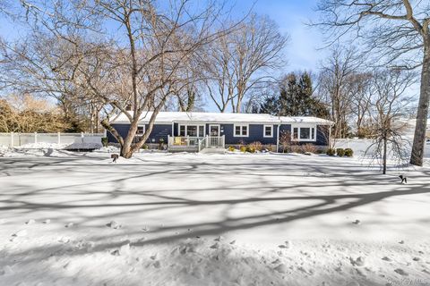 211 Oswego Avenue, Medford, NY 11763 - MLS#: 956071