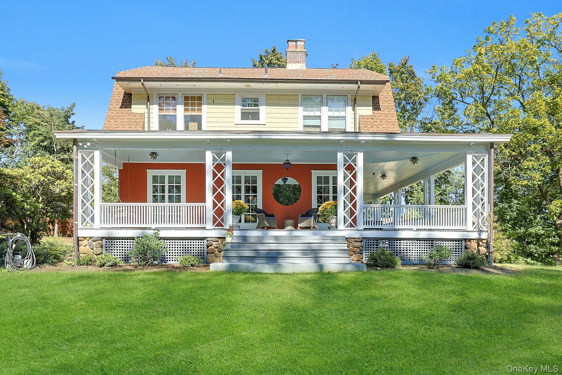 345 N Midland Avenue
