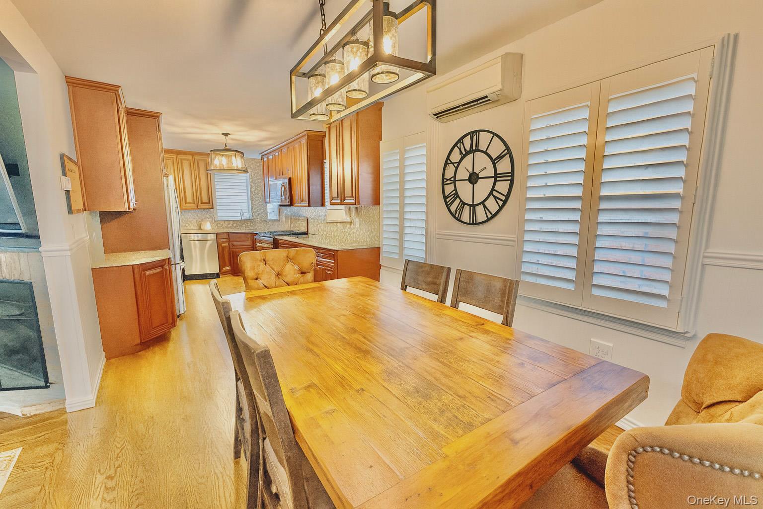 38 E Hamilton Avenue