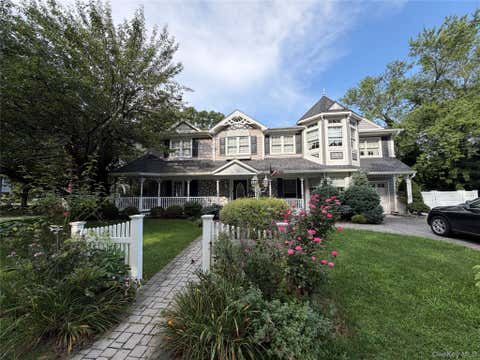 Homes For Rent - 24 Arlington Avenue<br/> Smithtown, NY 11780