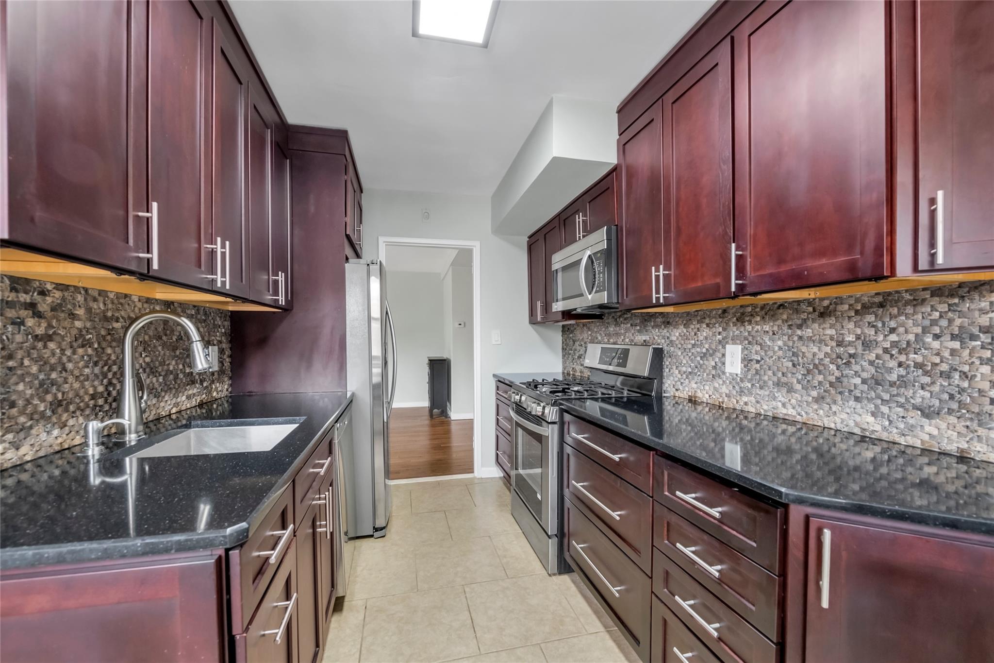 5 Schenck Avenue #2F, Great Neck, New York image 7